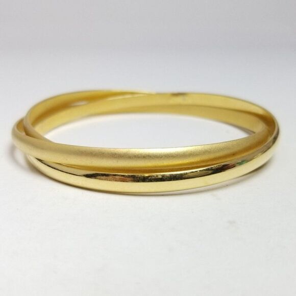 Vintage Interlocking Three Bangle Bracelet, Gold Tone Matte Polished Design - Picture 5 of 5